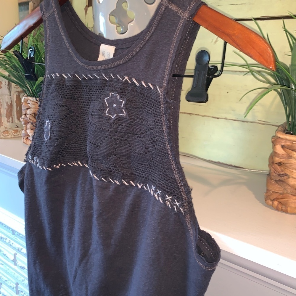 We the Free by Free People Gray Embroidered Window Tank Size Small - Picture 4 of 5